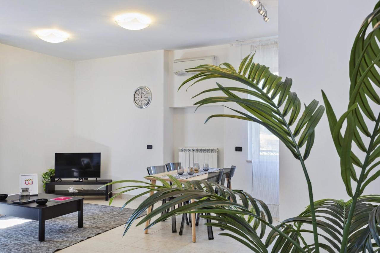 Shelley Apartments By Wonderful Italy Генуа Екстериор снимка