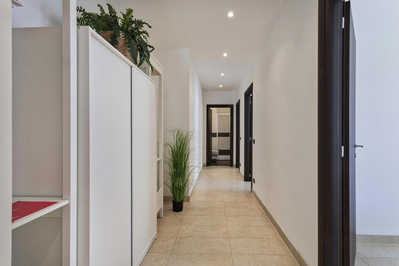 Shelley Apartments By Wonderful Italy Генуа Екстериор снимка